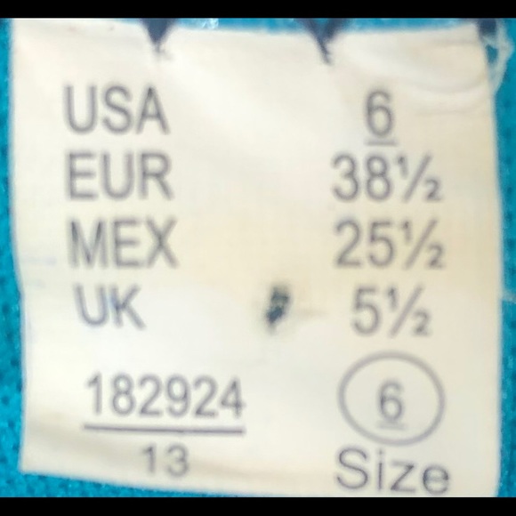 Size 6 Rugged Outback sandals - Picture 5 of 5